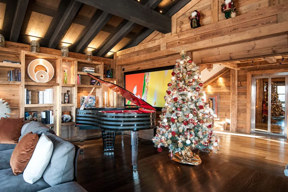 Chalet Art photograph 5