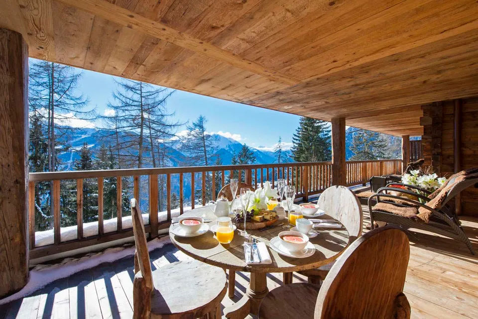 Chalet Dent Blanche photograph 3