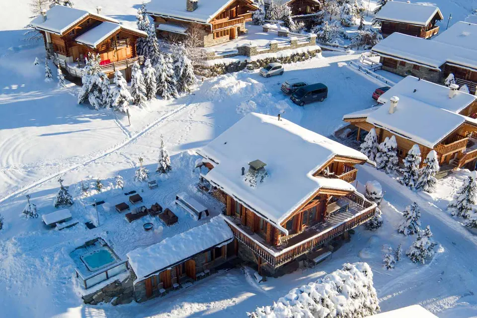Chalet Pierre Avoi photograph 2