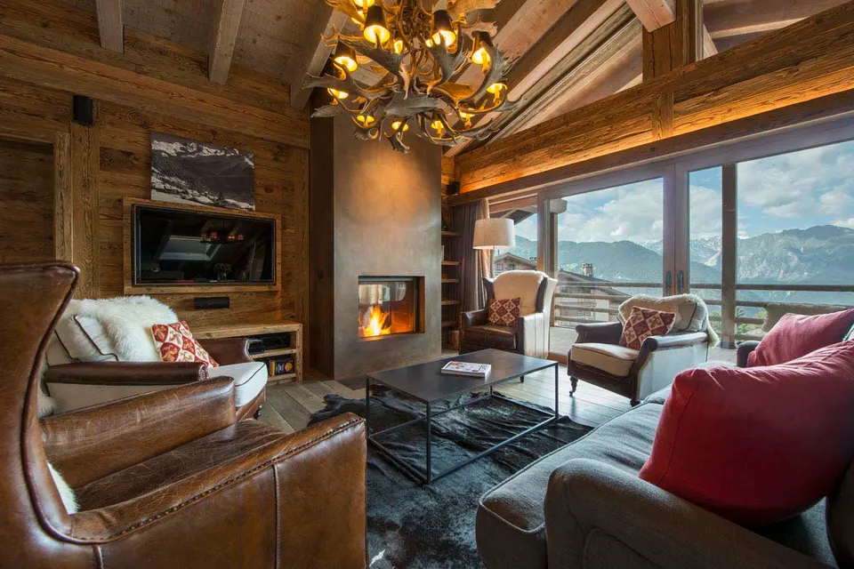 No 5. Penthouse photograph 2