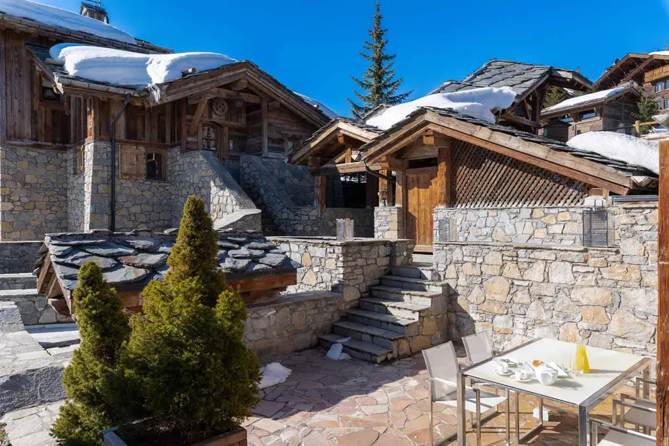 Chalet Carat photograph 2