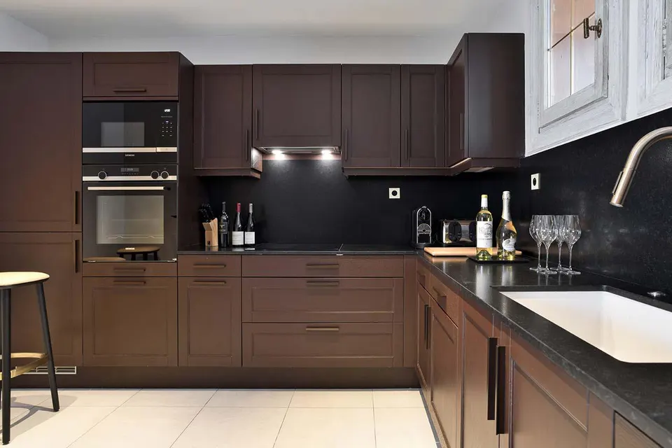Apartment Roc-Merlet photograph 3