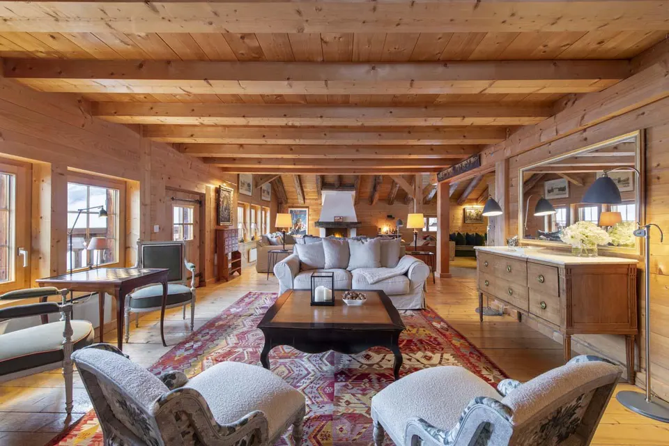 Chalet Bavaria photograph 4