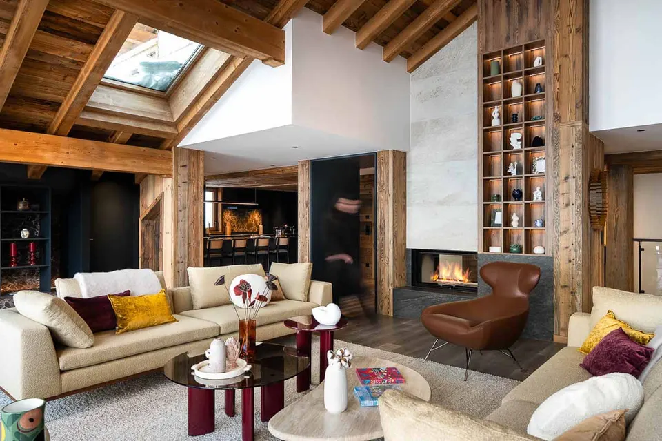 Chalet J photograph 4