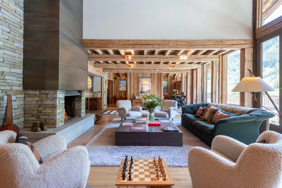 Chalet Lashca photograph 3