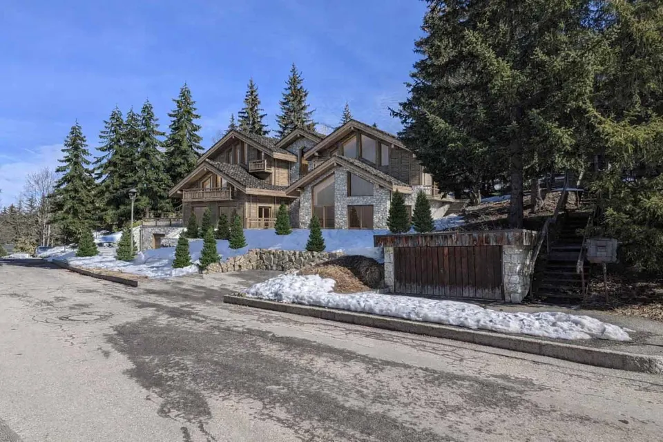 Chalet Montclair photograph 2