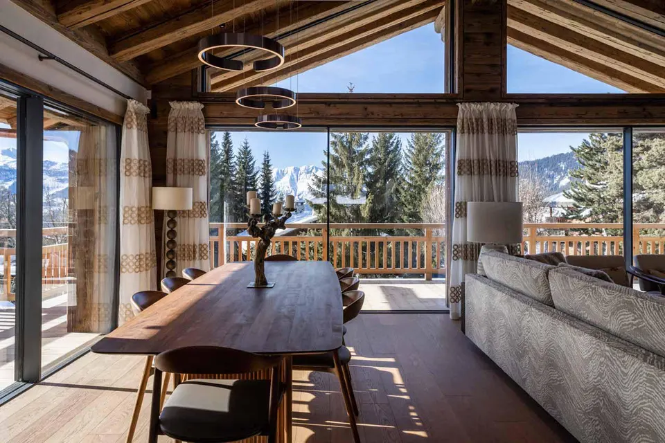 Chalet Munro photograph 2