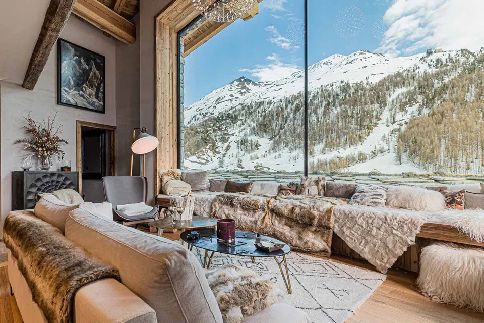 Chalet Orca photograph 4