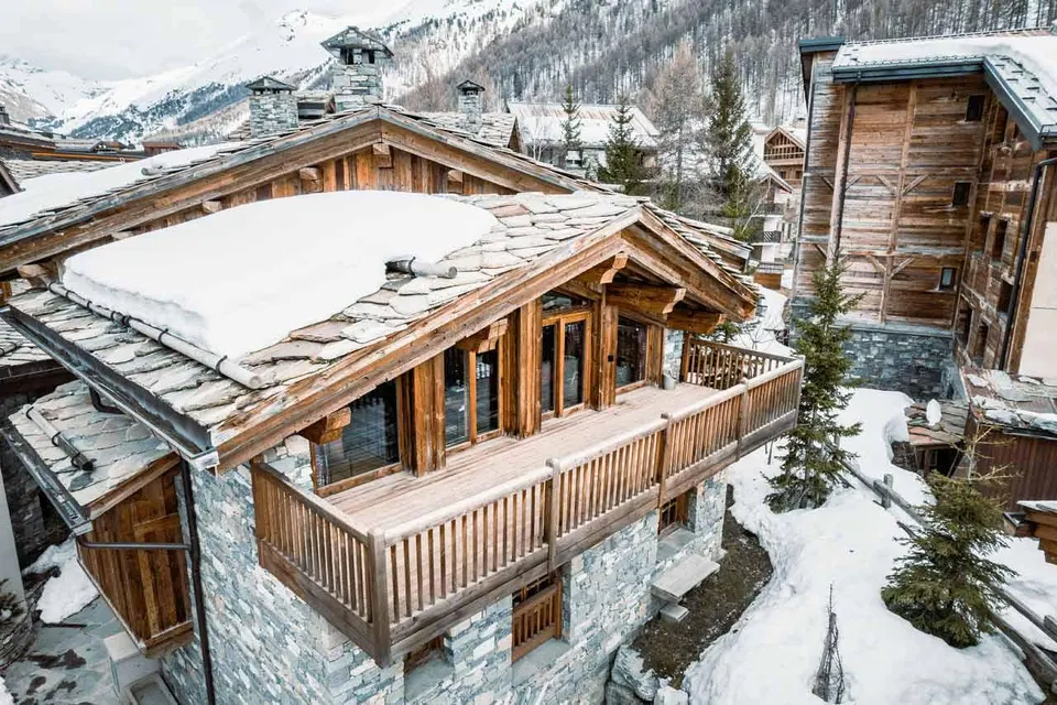 Chalet Sequoia photograph 2