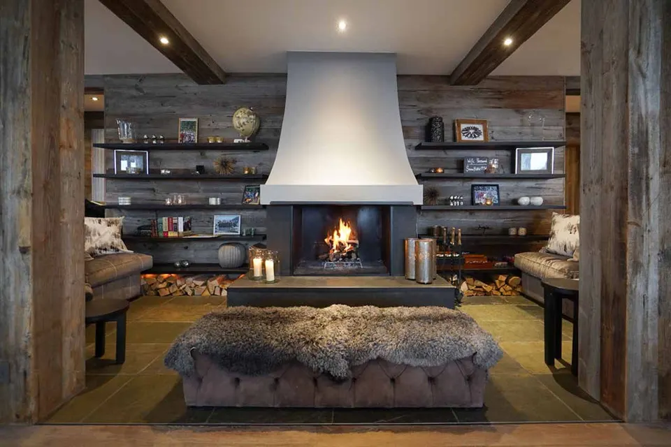 The Lodge photograph 3