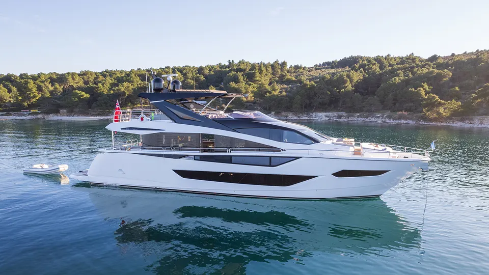 MOWANA private yacht charter