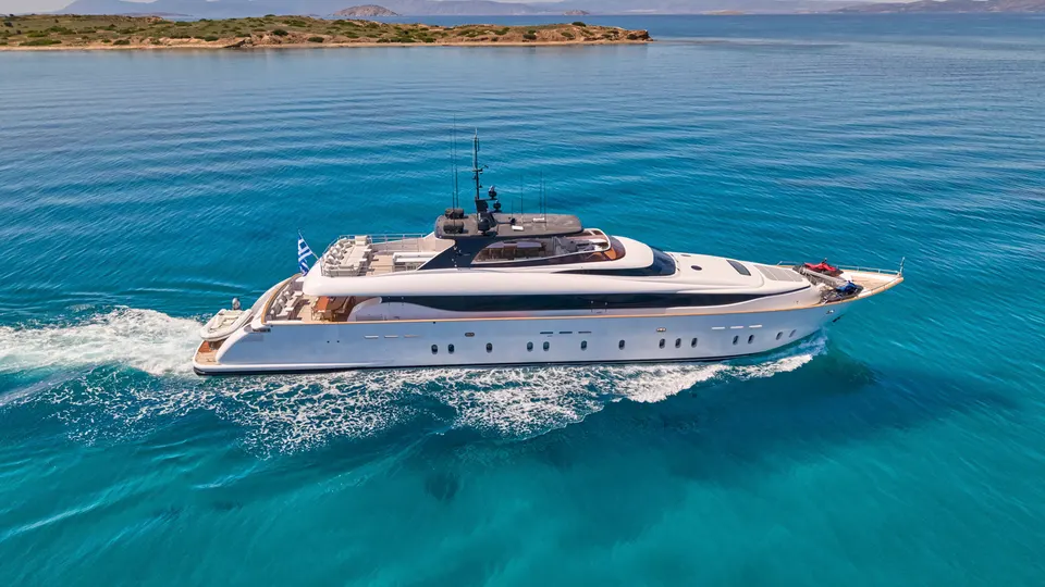 MAMMA MIA private yacht charter