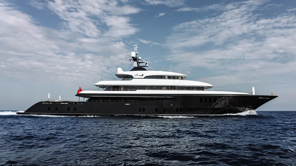 LOON private yacht charter